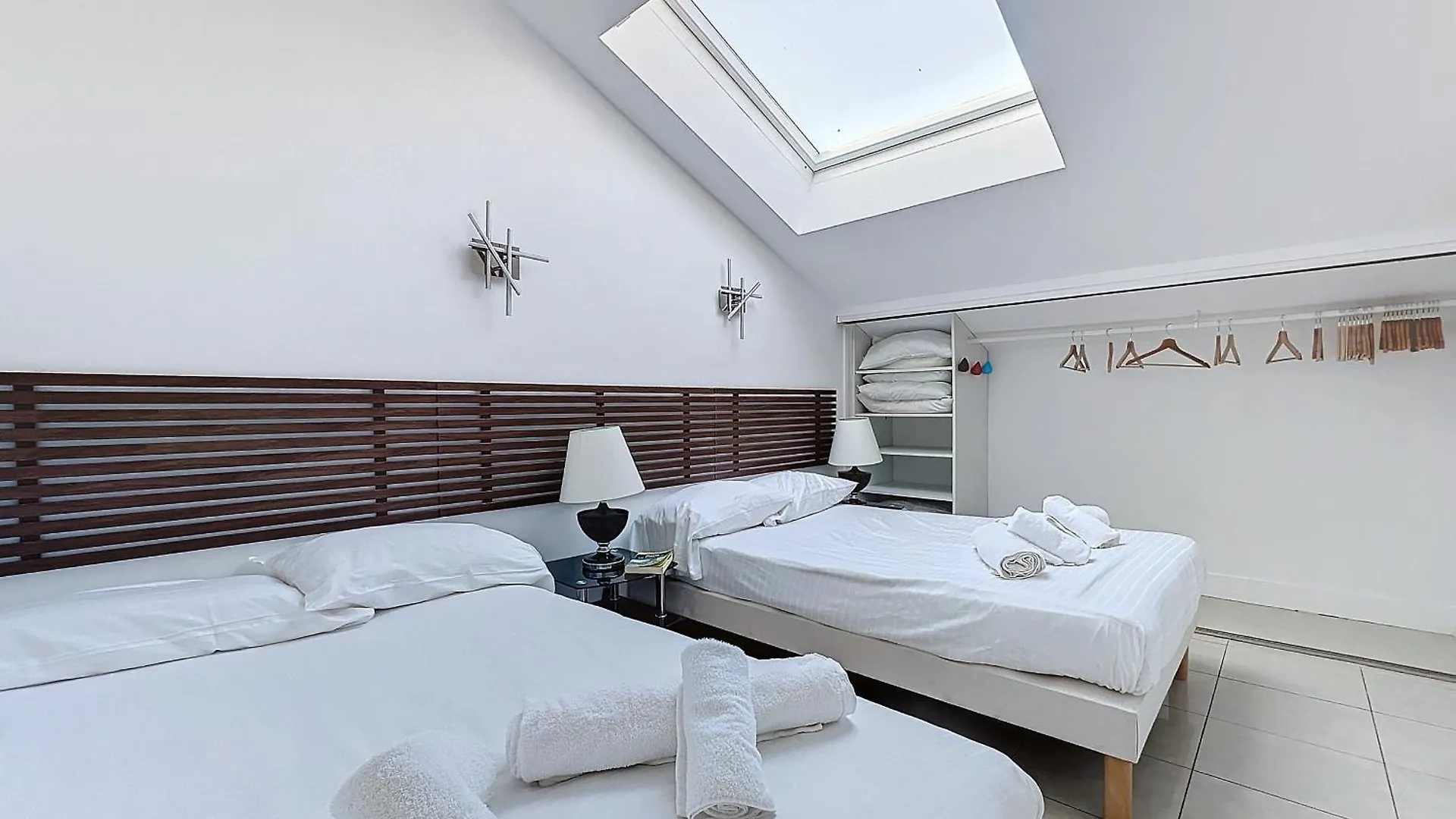Intuition - Cannes Centre - 6-8 Couchages 0*,  France